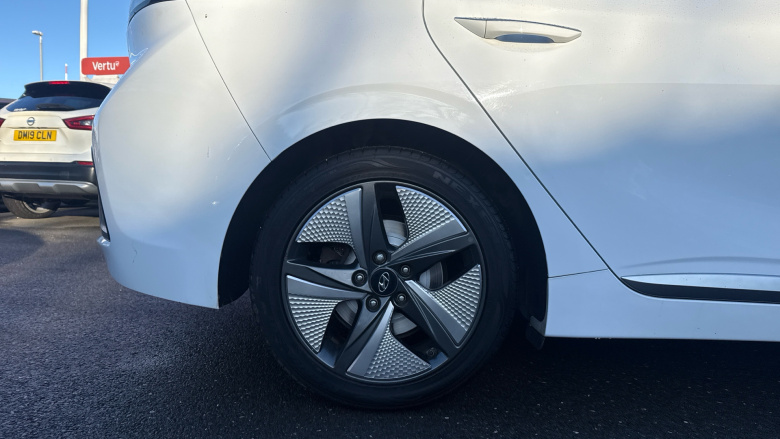 Hyundai IONIQ 1.6 GDi Hybrid Premium SE 5dr DCT Hybrid Hatchback